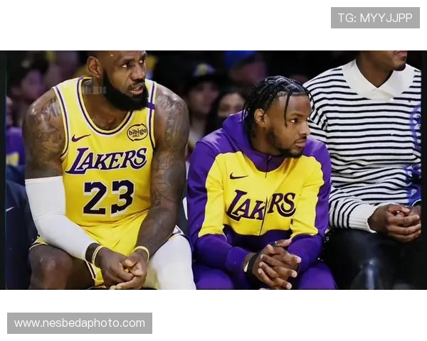 湖人三连胜 詹皇回忆单挑布朗尼